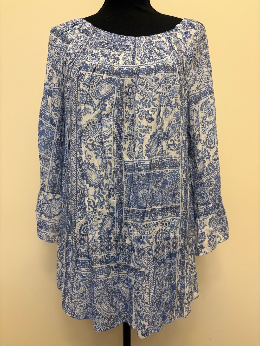 Zac & Rachel Blue and White Peasant Style Top Size 1X